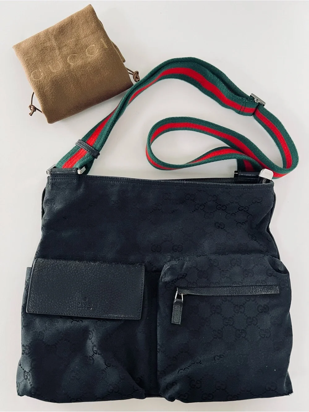 Gucci Web Black GG Canvas Vintage Messenger Bag & Dust Bag - Picture 1 of 16